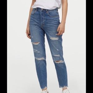 NWOT Slim high waisted mom jean